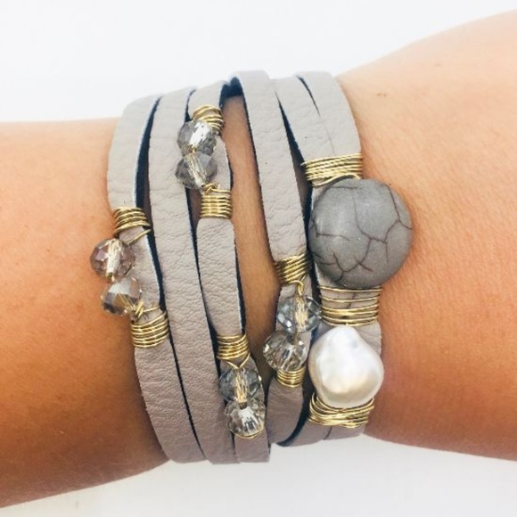 Grey Fresh Water Pearl Stone Bracelet - Picture 2 of 5